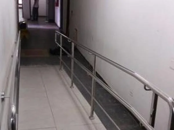 Corrimão de Inox — Serralheria Pajé